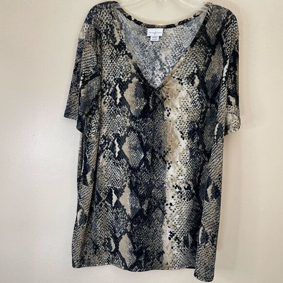 Jaclyn Smith| XLarge | snake print| stretch| Lightweight - Picture 7 of 10